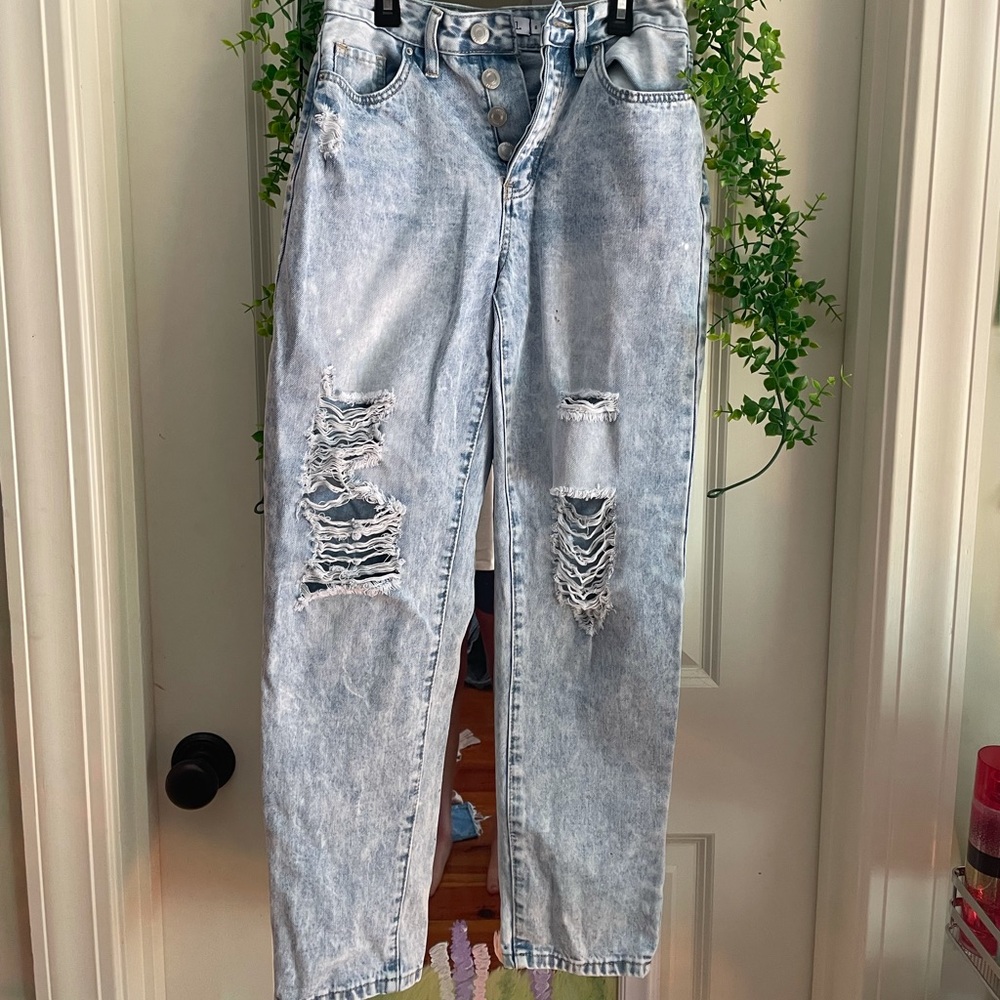 Rue 21 button fly mom jeans